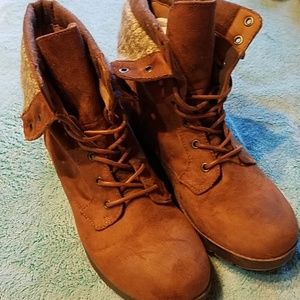 Womens Arizona Lace Up Boots